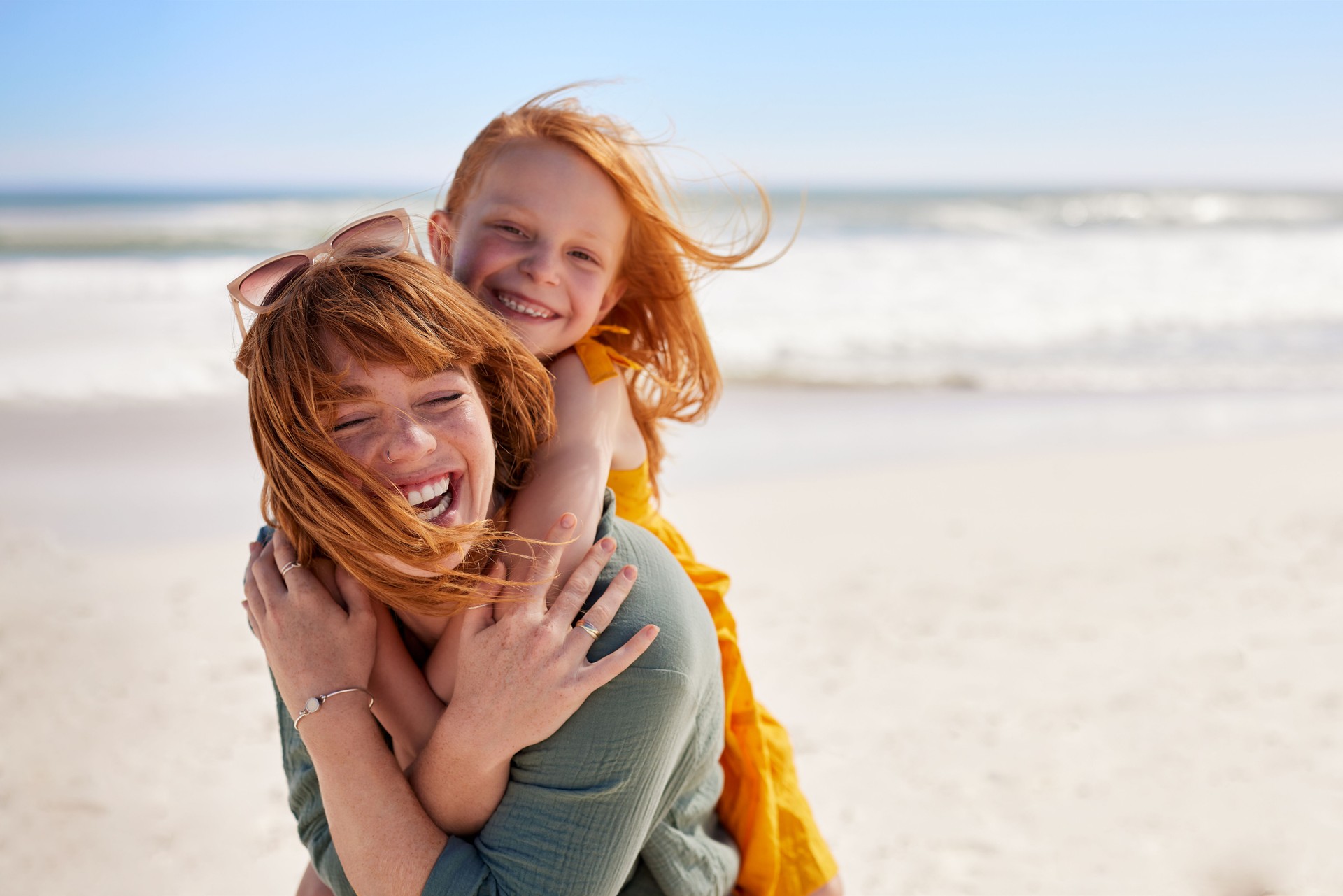 Gaia & XiXi– Mom & Daughter Duo